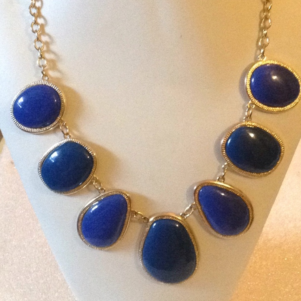 NW statement necklace - Picture 4 of 5